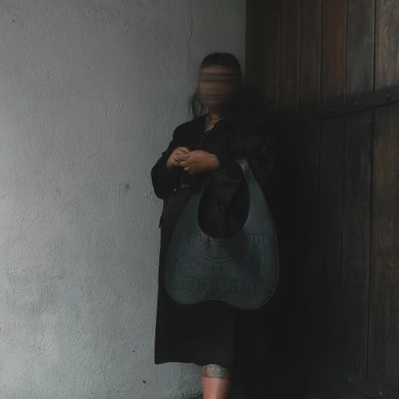 Seance Bag Black Faux Leather Ouija Board Purse - Picture 6 of 7